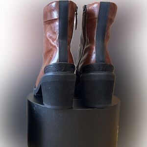 Frye Savannah Combat Brown Lace-Up Boots